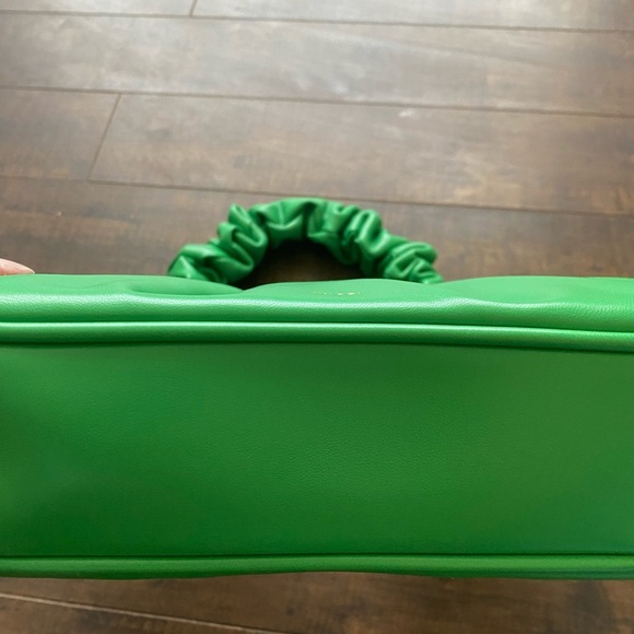 JW PEI Gabby Kelly Green Ruched bag - Picture 10 of 12